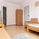 ホームステイ Kolorowy Dom Letniskowy デンプキ