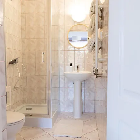 Quarto em Acomodações Particulares Kolorowy Dom Letniskowy *